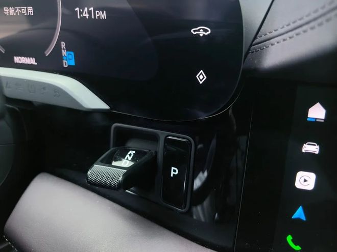 需多言保时捷Taycan 4开元棋牌试玩【路试】强者无(图13)